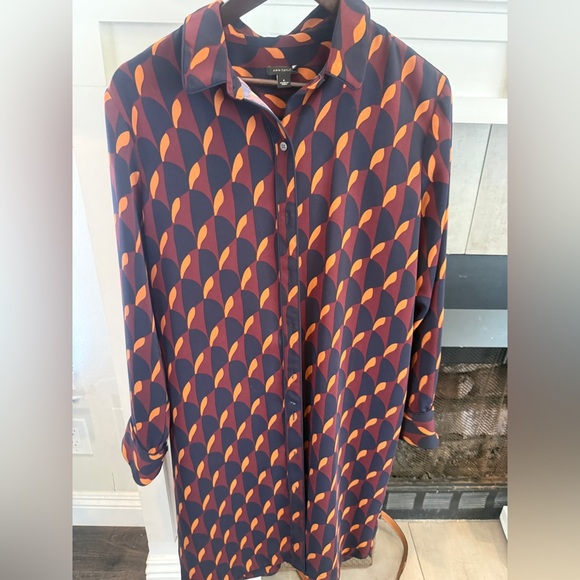 Ann Taylor Maroon, Navy & Orange Patterned Blouse - Picture 2 of 7